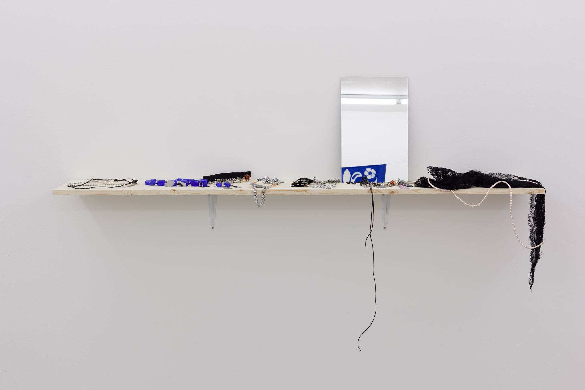 Single Moms presented by House of Gaga, Vilma Gold, London, 2014, installation view. House of Gaga presents Single Moms